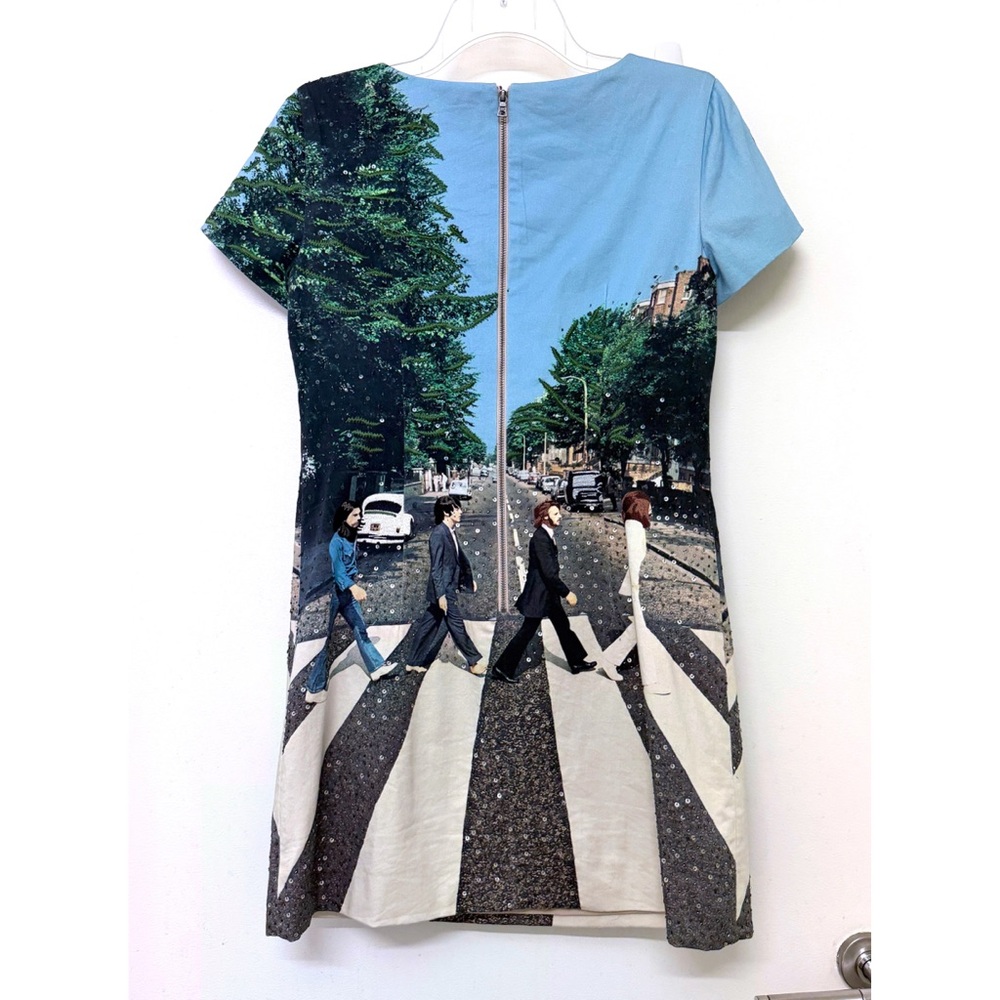 Alice + Olivia x The Beatles Abbey Road Print Mini Dress Embellished Sequin 2 - Picture 9 of 16